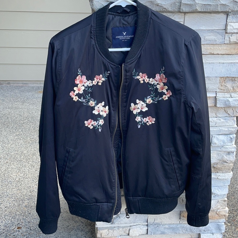 American Eagle Outfitters Bomber jacket/ Medium